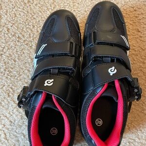 Women’s Peloton shoes
